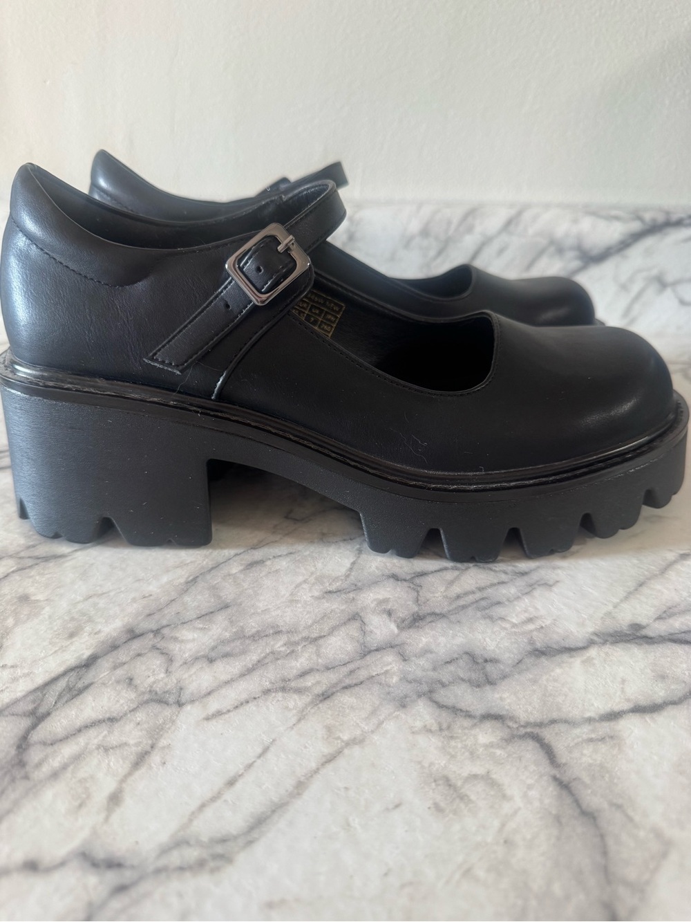 Black Chunky Mary Jane Style Platform Heels - Picture 2 of 5
